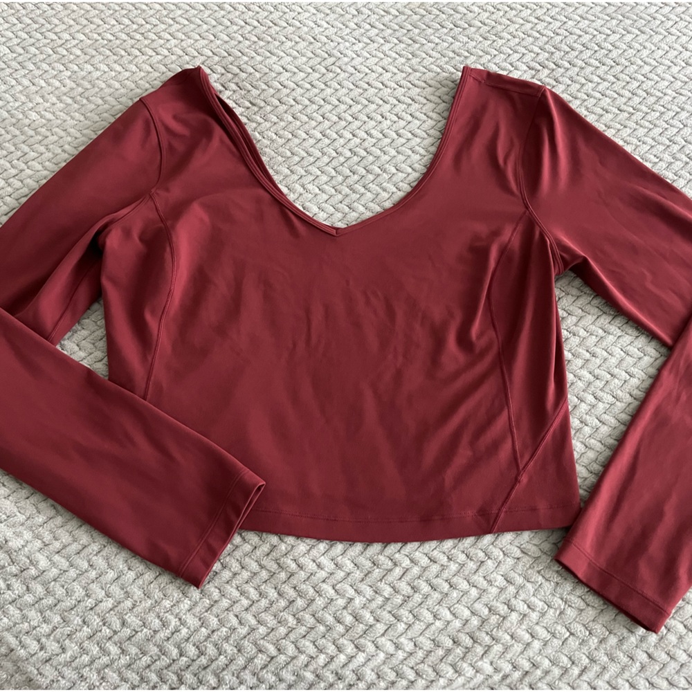 Lulu lemon full sleeve crop top
